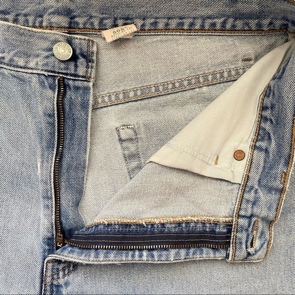 Levi’s Vintage 505 Regular Fit Straight Leg Denim Jeans - Picture 7 of 14